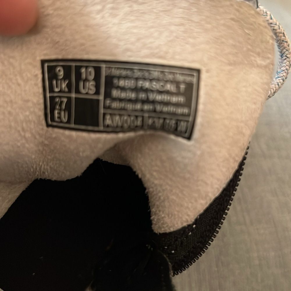 Dr. Martens Multi Color Rainbow Glitter Cambat Boots.  Size 10 Toddler. - Picture 6 of 6